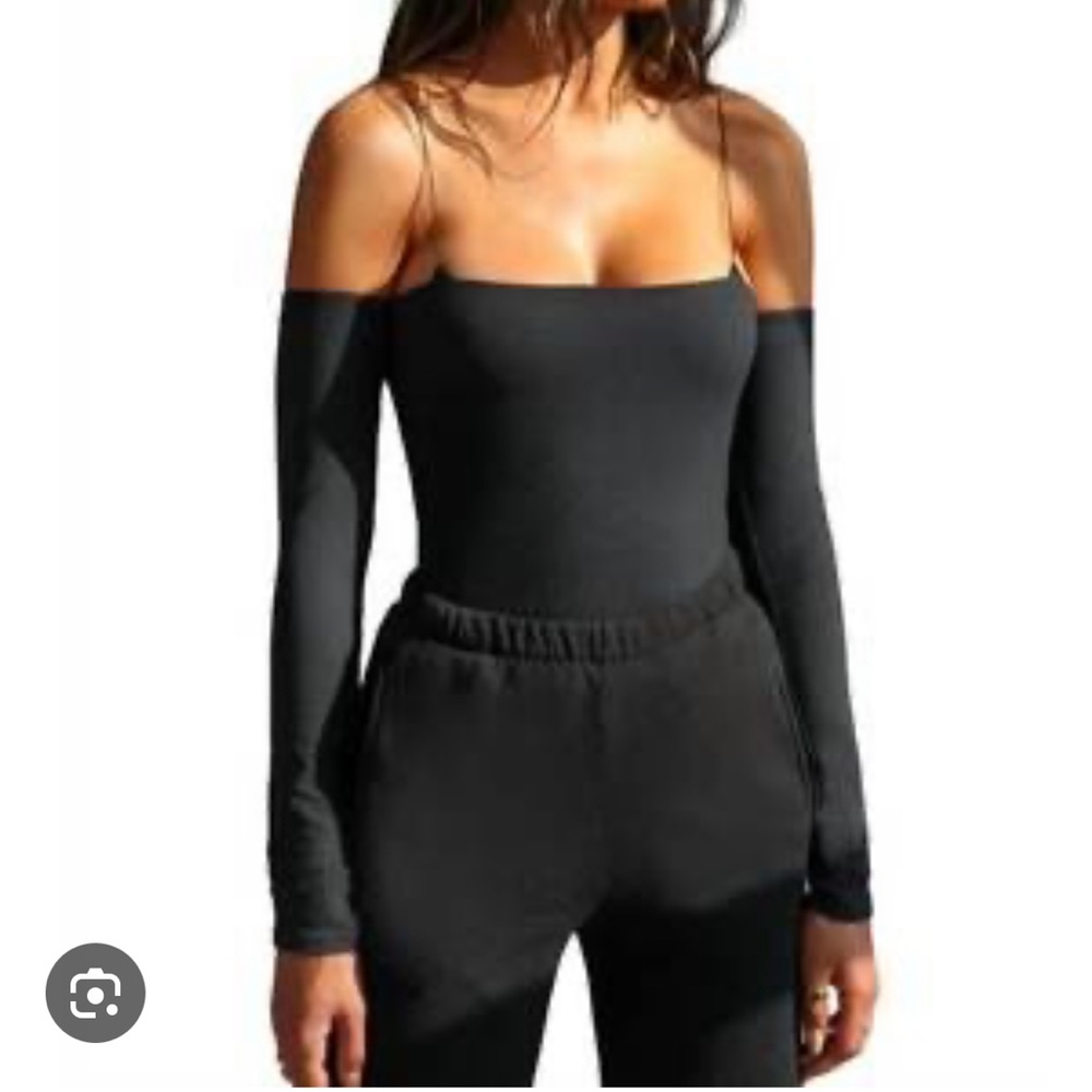 Joah Brown off the shoulder Long Sleeve Top